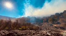 Imagen de El incendio de Aluminé sigue sin control y preocupa el pronóstico de viento para mañana