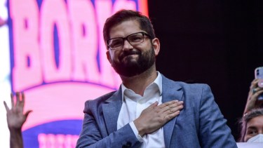 Una diferencia de alrededor de diez puntos separaba a Boric de su competidor directo.-