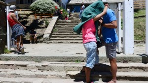 Se multiplicaron los testeos y estiman que la variante Omicron ya circula en Bariloche