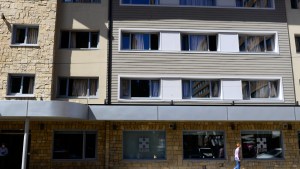 Un viaje de egresados diferente en Bariloche: aislados pero con amigos