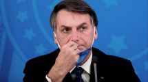 Imagen de Bolsonaro negó el peligro de Ómicron y dijo que la variante es «bienvenida»