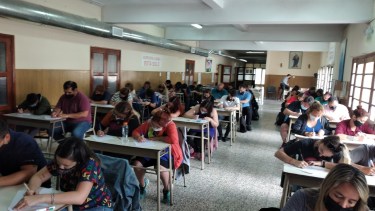 Personal contratado rindió examen para pasar a planta permanente en el municipio de Regina.