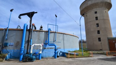 Se disminuyó la captación de agua del río por la turbiedad en el agua.