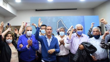 Una foto dirigencial 100% masculina que motivó un pase de factura interno tras la elección legislativa. Foto: Florencia Salto.