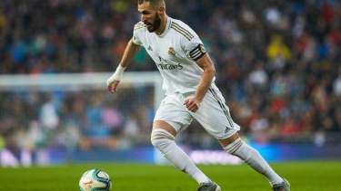 Benzema, el goleador de Real Madrid, que defiende el liderazgo en la Liga de España. 
