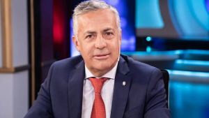 Cornejo, en el Senado: “El gobierno debe negociar la orientación del país”