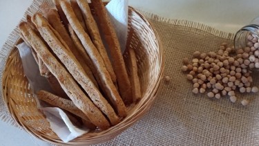 Sin TACC: grisines con harina de garbanzos