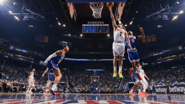 Facu contribuyó al gran triunfo de los Nuggets contra los Warriors.
