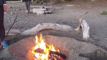 Desarticularon acampes y fogones en lugares no permitidos de Villa la Angostura