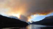 Imagen de Incendio en lago Steffen: “Estamos viviendo un infierno en la montaña”