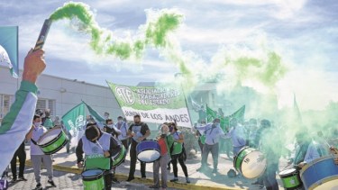 - La conducción de ATE tuvo oposición interna cuando se negociaron los aumentos. Foto: archivo Florencia Salto.