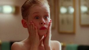Si te gustan las películas navideñas, una empresa paga US$2500 por elegir las mejores