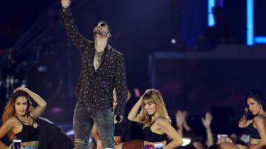 Muchas letras de bachata, reggaetón o trap traen letras violentas.