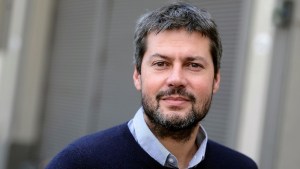 «¿Sos docente?, ¿Dónde trabajas?» : el ministro Lammens cruzó a un usuario del PreViaje