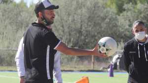 Germán Alecha: “Quiero que el hincha de Cipolletti se identifique con el equipo”