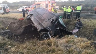 Con 23 personas a bordo, el vehículo viajaba al municipio de San Juan de Los Lagos - Foto: Infobae. 