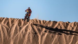Los hermanos Benavides en el Top 5 del séptimo capítulo del Dakar