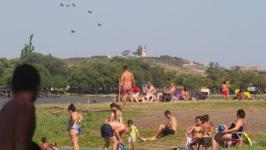 Viedma comenzó el jueves como la ciudad más calurosa del país. (Foto archivo Pablo Leguizamón)