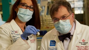 Cómo es Corbevax, la primer vacuna contra el Covid-19 libre de patentes