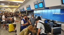 Imagen de Dispusieron restricciones en Aeroparque por el aumento de casos de Covid