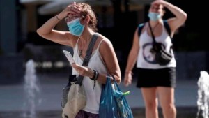 Calor extremo: recomiendan medidas caseras para atenuar los efectos en adultos mayores