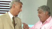 Imagen de Se cumplen 20 años de la histórica pelea de Mauro Viale y Alberto Samid en televisión