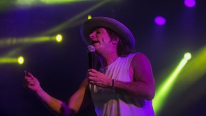Unas 27.000 personas vibraron con Turf en la segunda noche de la Fiesta del Mar y del Acampante