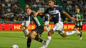 Con Cecchini de titular, Gimnasia fue goleado por Banfield
