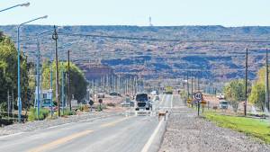 Tras la tormenta de la madrugada, recomiendan circular con extrema precaución por la ruta 7 en Añelo