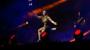 La Sole cerró anoche la exitosa vuelta de la Fiesta de la Manzana