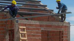 Con más presupuesto, intentan licitar por cuarta vez un plan de 196 viviendas en Roca