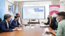 Imagen de La intendenta Soria evaluó con funcionarios nacionales la reactivación del tren Norpatagónico