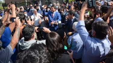 Los anuncios de obras y nuevos desarrollos para el 2022 fueron seguidos por una  gran cantidad de militantes en la apertura de sesiones (foto Yamil Regules)