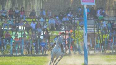 puesteritos y gaucho joven, fiesta del puestero, junin de los andes, san martin de los andes, 2022, febrero, patricio rodriguez