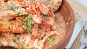 Cazuela de pescados y mariscos: ideal para esta Semana Santa