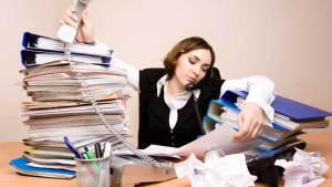 6 de cada 10 mujeres están considerando dejar sus roles actuales en 2024  