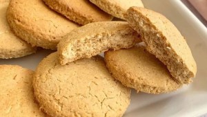 Galletas de avena, coco y miel