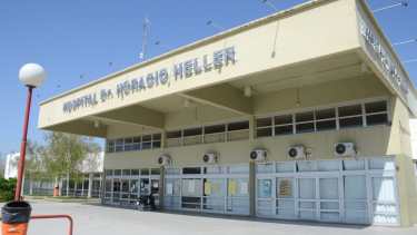 La víctima fue llevada por amigos al hospital Heller. Foto: Archivo