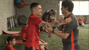 El reencuentro de Juanfer Quintero con Gallardo en el entrenamiento de River