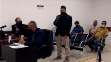 Algunos de los policías imputados, en el juicio pidieron perdón a la víctima por los golpes que le dieron. (Archivo)