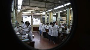 El Gobierno confirmó la vuelta a la «presencialidad plena» en las universidades