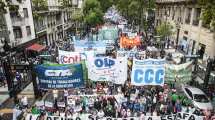 Imagen de Lanzan 100 cortes de ruta y ollas populares en el país contra el acuerdo con el FMI