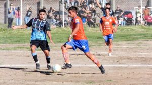 Cipolletti es el primer finalista de la Liga Confluencia y espera por Roca o Pillmatún