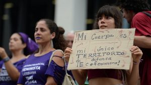 8M: feminismos, ambientalismo y la contundencia del daño ambiental