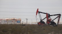 Imagen de YPF suma socios para la megaobra del puerto petrolero de Vaca Muerta en Río Negro