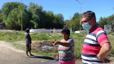 Referentes de la Junta Vecinal pidieron obras para mejorar el barrio El Sauce de Regina.