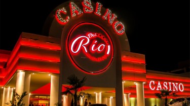 El hombre fue retirado por personal de seguridad del Casino. Foto: Archivo.