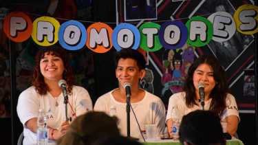 Los jóvenes lanzaron un programa de la Snaf este lunes en Roca. Foto: Emiliana Cantera