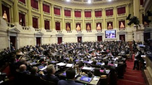 Video: Diputados trabaja sobre la ley de desarrollo de bio y nanotecnología