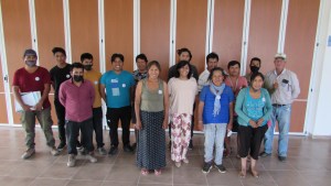 Fruticultores forman una asociación